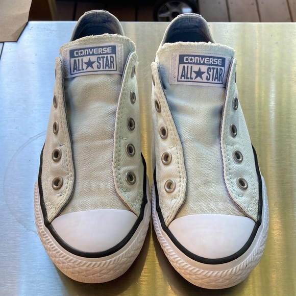 SOLD ELSEWHERE Converse Youth Slip-on Shoes - Picture 7 of 10
